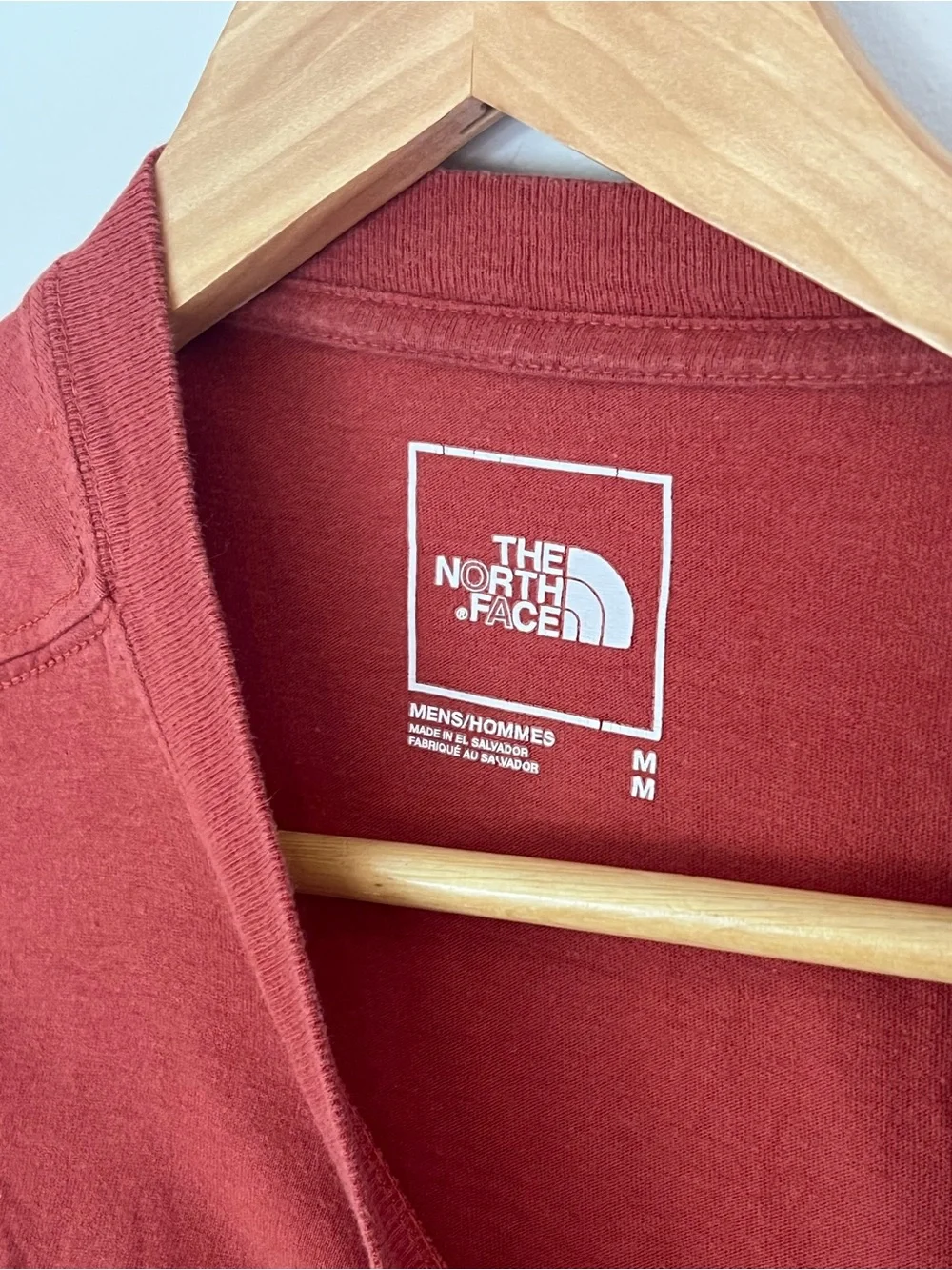 The North Face Men's Short-Sleeve Logo Tee - Rust Red